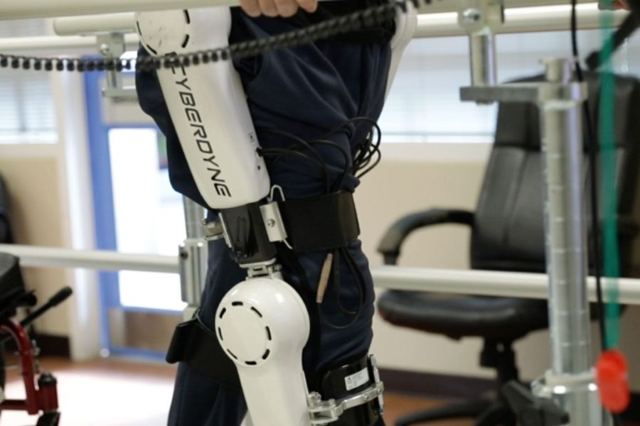 Athletes Mobility: Treats by Cyberdyne HAL Technology