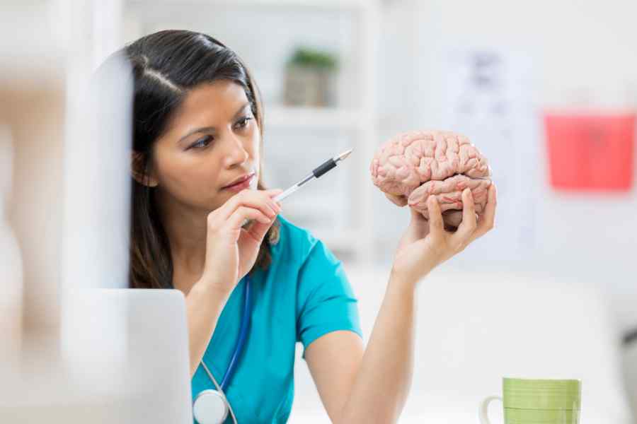 Top Seven Common Everyday Habits That Negatively Impact Brain Health